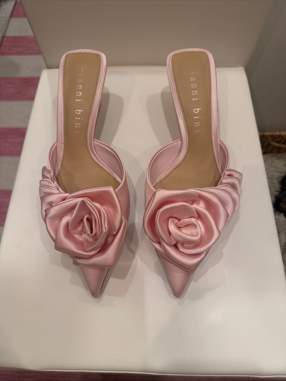 Gianni Bini Blush Pink Satin Pointed Toe Rosette Mules